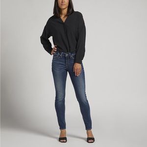 Silver Suki Mid Rise Skinny Jeans